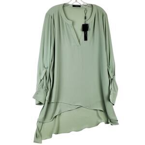 T Tahari Ivy Split Neck Pastel Green Blouse Size 1X Whimsy Fairy Tiered Glam NWT